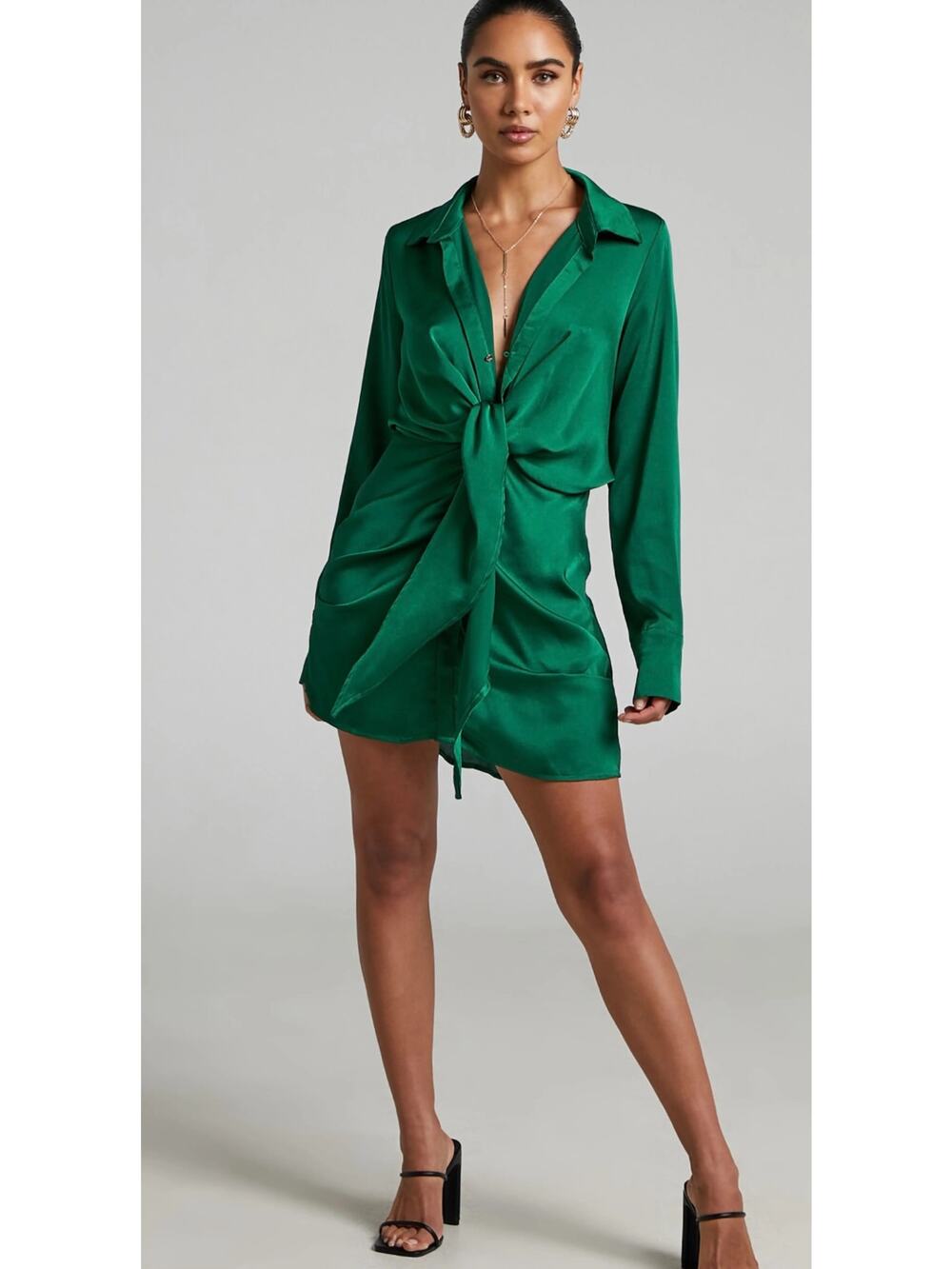Spring and Mercer Sz L Emerald Green Long Bell Sleeve Satin Tie Front Mini Dress